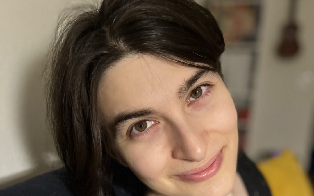 Interview with Rainie Oet, Author of Glitch Girl!