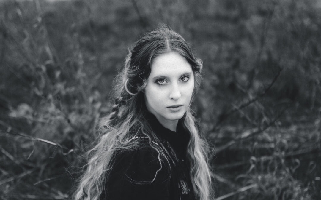 Interview with Author I.V. Ophelia